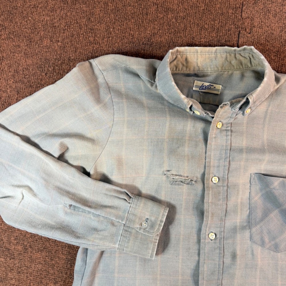 Vintage Levis Button Down Shirt Mens Medium Blue Windowpane Distressed Trashed